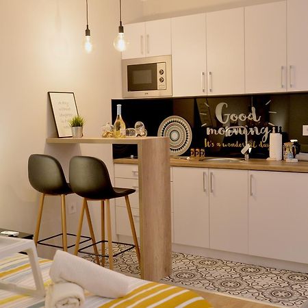 Apartment Pleasure Novi Sad Buitenkant foto